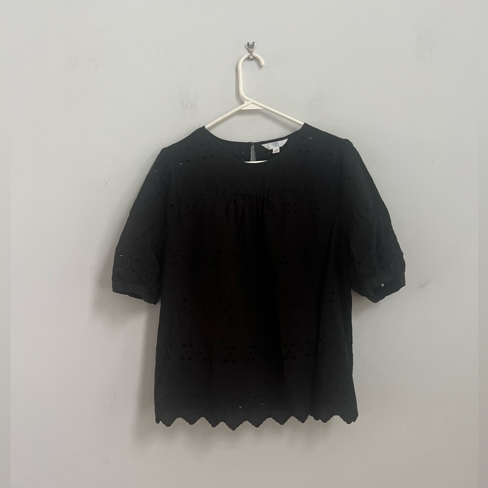 Time and Tru Black Eyelet Top - Picture 6 of 12